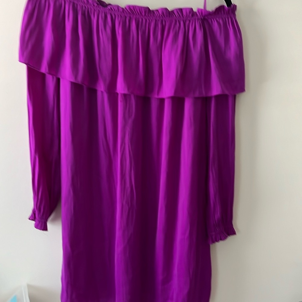 Lilly Pulitzer silk purple off shoulder dress. XS like new